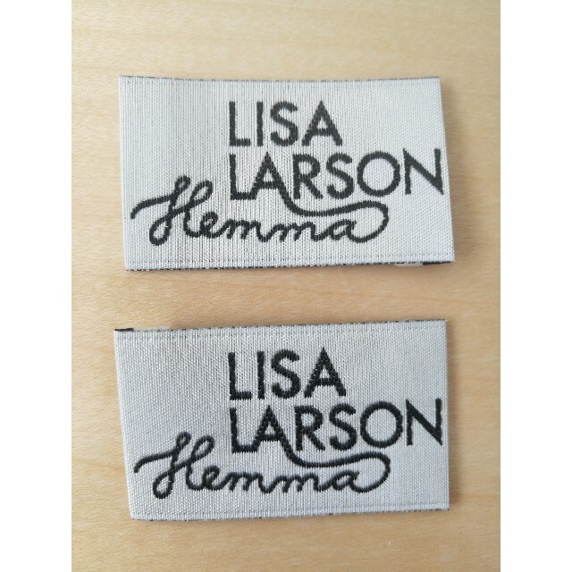 Lisa Larson(リサラーソン)のリサ・ラーソン 生地 ハギレ マイキー 赤青セットタグ付き ハンドメイドの素材/材料(生地/糸)の商品写真