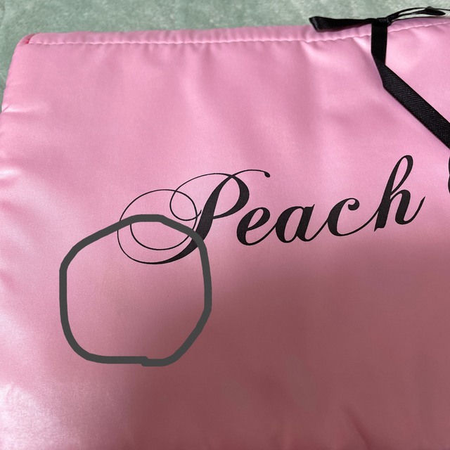PEACH JOHN(ピーチジョン)のピーチジョン　ポーチ レディースのファッション小物(ポーチ)の商品写真