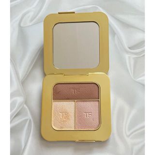 TOM FORD ソレイユコントゥーリングコンパクト