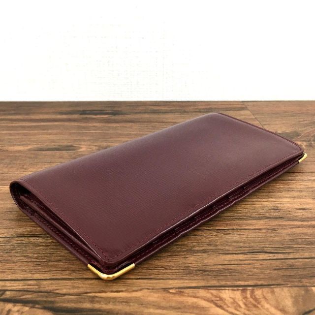 フラワーB ブルーグレイ 未使用品 Cartier 二つ折り財布 ボルドー
