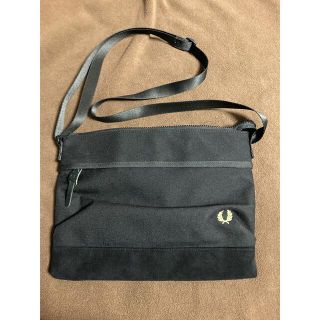 フレッドペリー(FRED PERRY)のフレッドペリー サコッシュ(ショルダーバッグ)