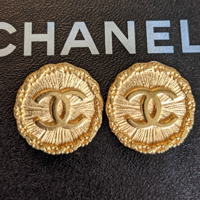 シャネル　CHANEL 93年製　秋コレクション　イヤリング　直径約2.7cm