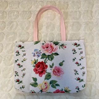 ローラアシュレイ(LAURA ASHLEY)のローラアシュレイ  クラリッサ　レッスンバッグ(バッグ)