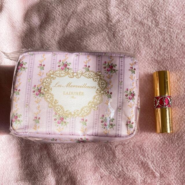 Les Merveilleuses LADUREE(レメルヴェイユーズラデュレ)のメイクポーチ レディースのファッション小物(ポーチ)の商品写真