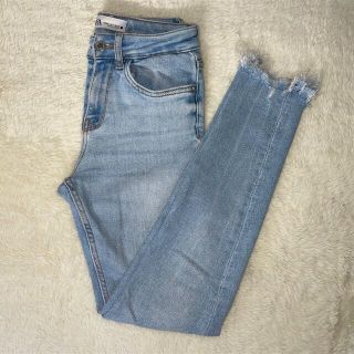 ザラ(ZARA)のzara siz36(デニム/ジーンズ)