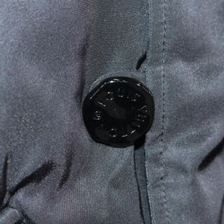 LOUIS VUITTON - LOUIS VUITTON ミリタリーブルゾン メンズの
