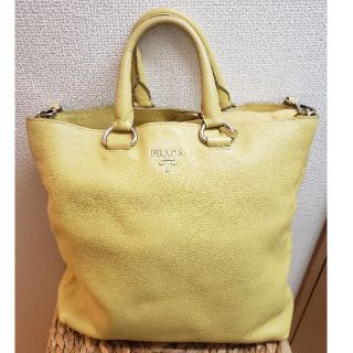 プラダ(PRADA)のプラダ VITELLO DAINO  カーフ トートバッグ ショルダー(トートバッグ)