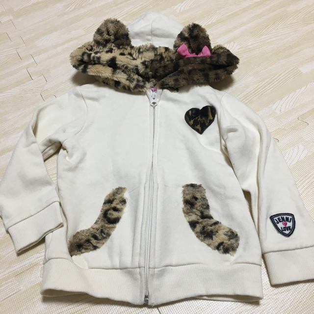 JENNI(ジェニィ)のJENNI パーカー 難あり 95 キッズ/ベビー/マタニティのキッズ服女の子用(90cm~)(ジャケット/上着)の商品写真