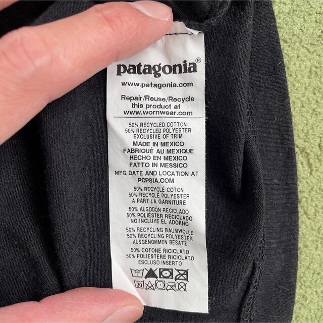 patagonia(パタゴニア)のパタゴニア メンズ・ロングスリーブ・P-6ロゴ・レスポンシビリティー Mサイズ メンズのトップス(Tシャツ/カットソー(七分/長袖))の商品写真