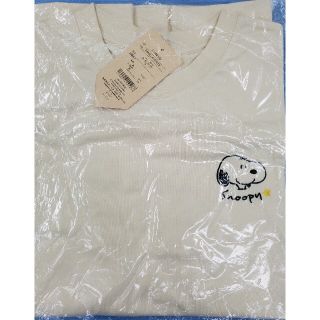 スヌーピー(SNOOPY)のスヌーピー 刺繍Tシャツ バニラホワイト PLAZA(Tシャツ(半袖/袖なし))