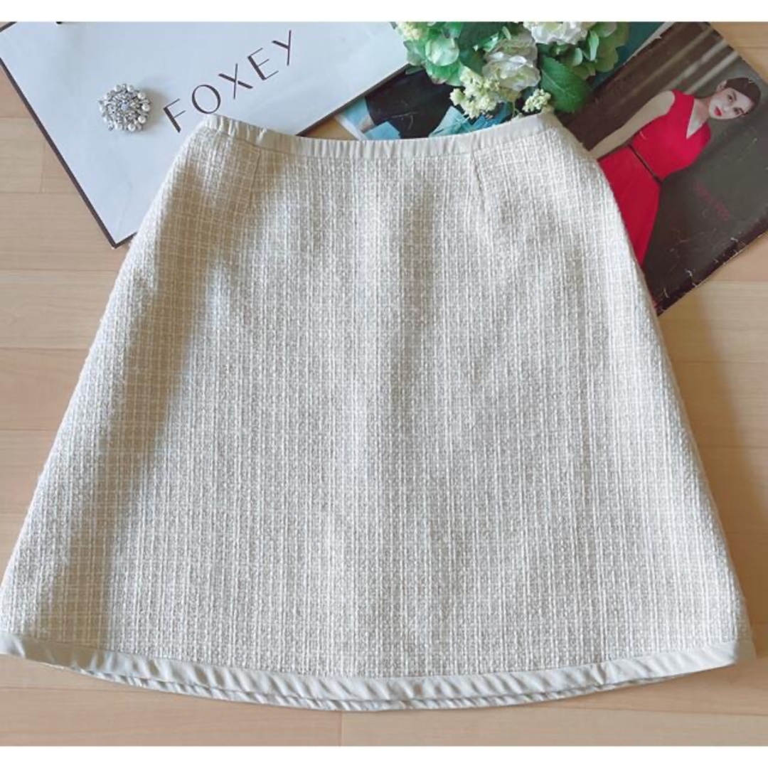 FOXEY - 極美品!FOXEY 高級ツイード素材スーツ 入学、卒業式用 FOXEY - 極美品!FOXEY 高級ツイード素材スーツ 入学、卒業式用