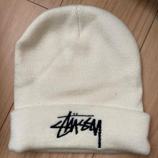 ステューシー(STUSSY)のStussy ニット帽　ビーニー(ニット帽/ビーニー)