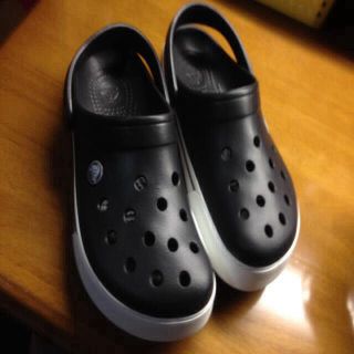 クロックス(crocs)のクロックス(新品)(サンダル)