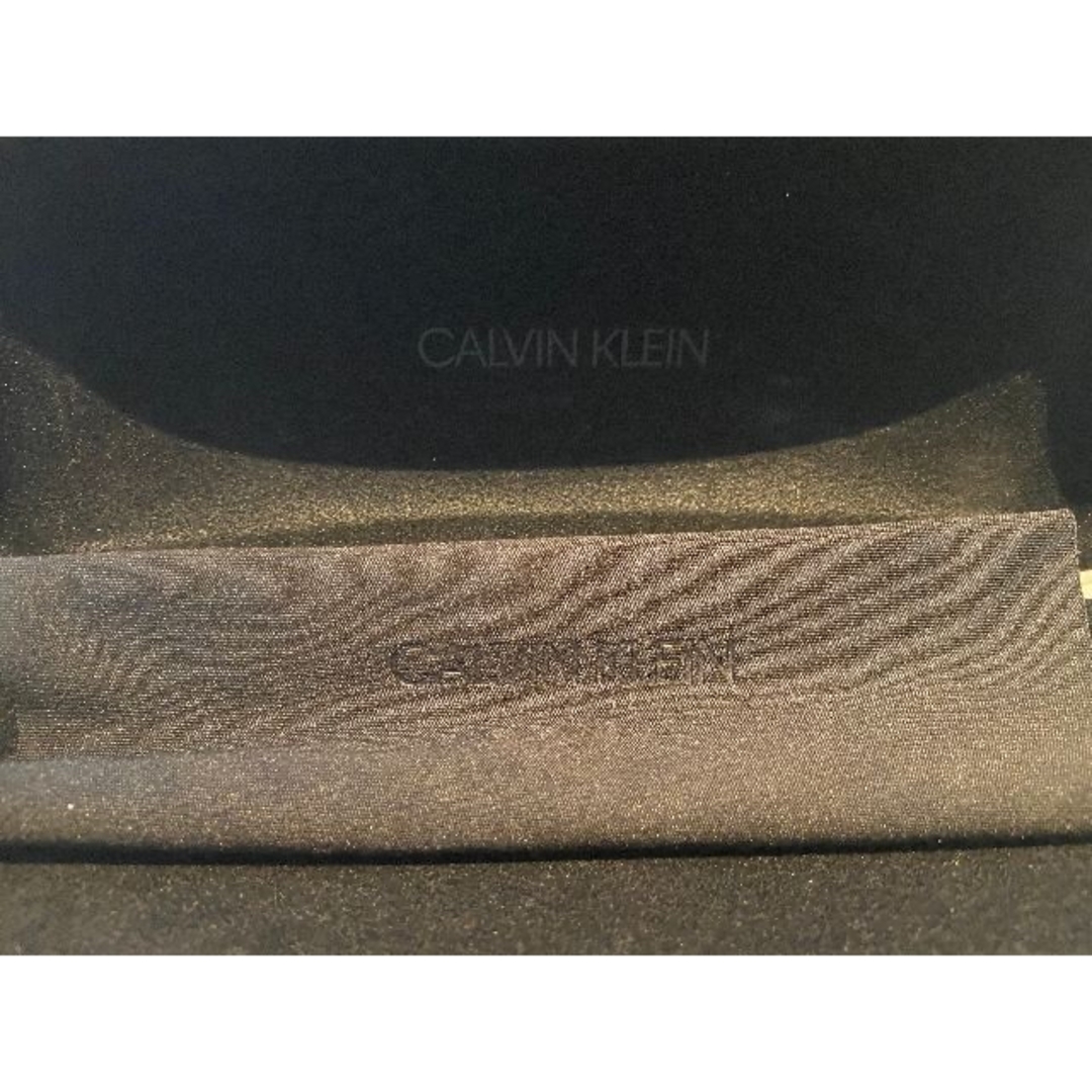 Calvin Klein(カルバンクライン)のCALVIN KLEIN　カルバン・クライン　サングラスケース レディースのファッション小物(サングラス/メガネ)の商品写真