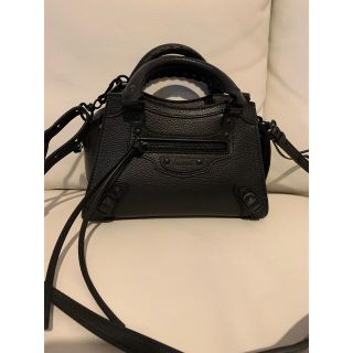 バレンシアガ(BALENCIAGA)のバレンシアガ　ネオクラシック　ショルダーバッグ(ショルダーバッグ)