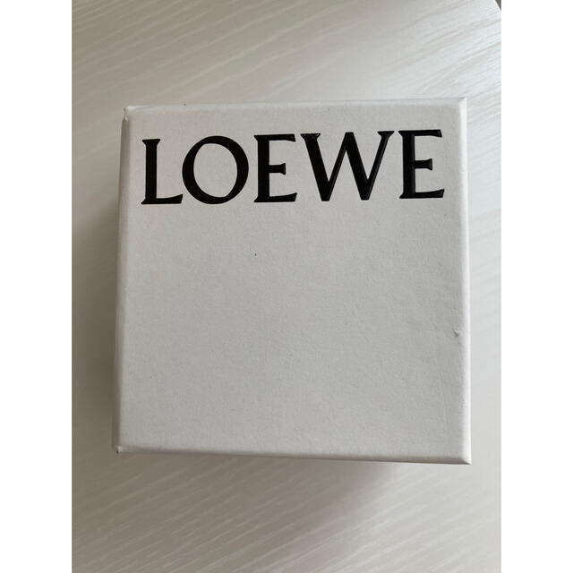 LOEWE(ロエベ)の値下げ！！【未使用】LOEWEキーリング レディースのファッション小物(キーホルダー)の商品写真
