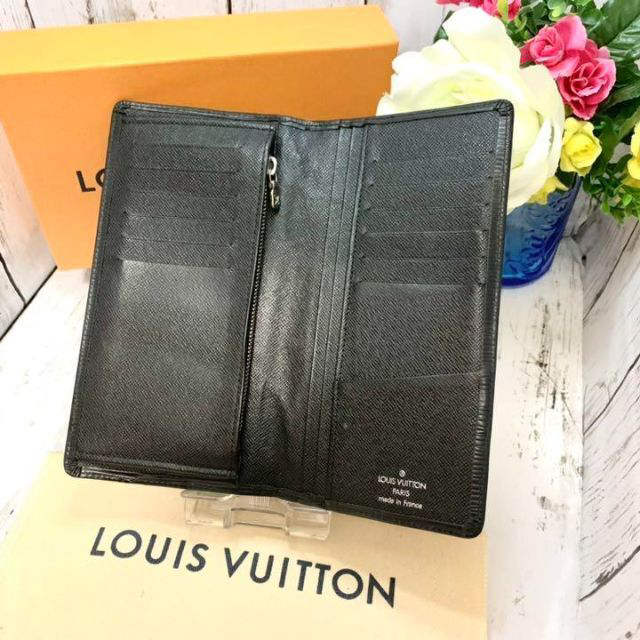 LOUIS VUITTON(ルイヴィトン)の⚠️tm様専用⚠️ポルトフォイユ ブラザ ヴィトン 長財布 エピ ノワール メンズのファッション小物(長財布)の商品写真