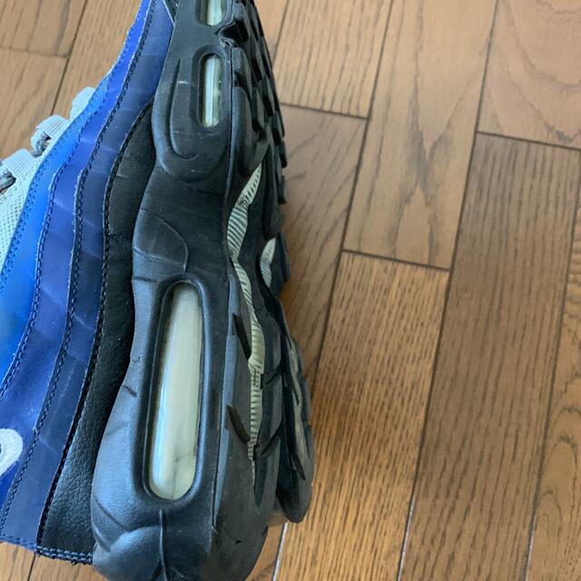 NIKE(ナイキ)のNIKE Air Max 95 Essential ナイキ  グレー×ブルー メンズの靴/シューズ(スニーカー)の商品写真