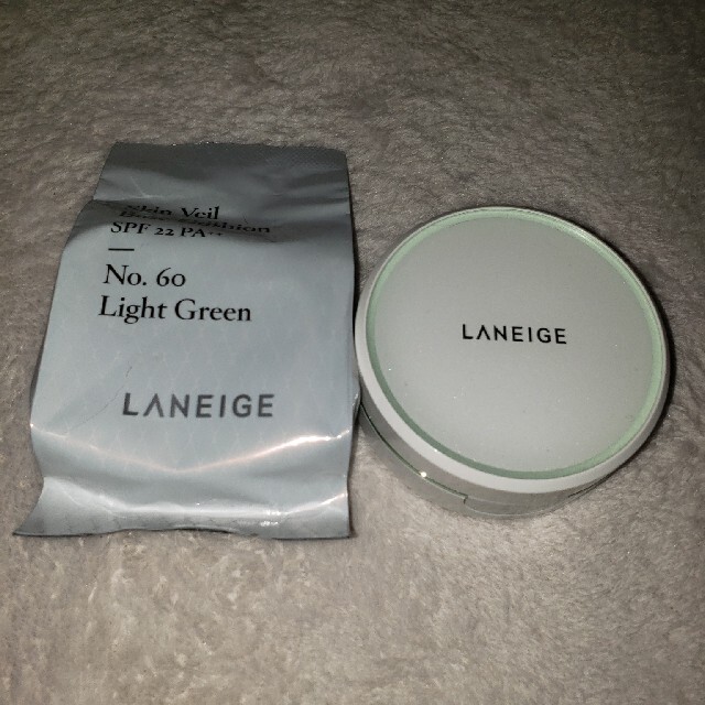 LANEIGE(ラネージュ)のラネージュ❤️クッション❤️ライトグリーン❤ケース付き コスメ/美容のベースメイク/化粧品(化粧下地)の商品写真