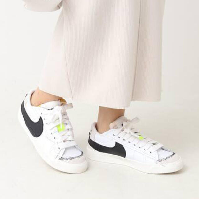 レディースNike Blazer Low 77 Jumbo 24cm