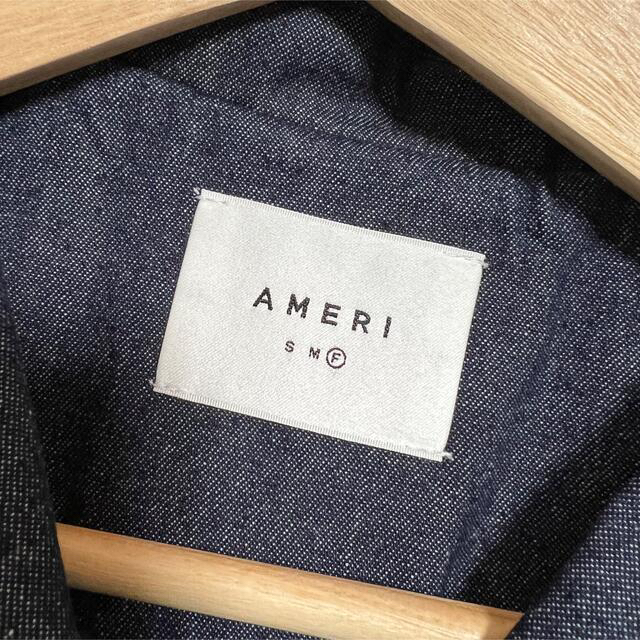 Ameri VINTAGE(アメリヴィンテージ)のameri ROLL-UP SLEEVE PLEATS TRENCH COAT レディースのジャケット/アウター(トレンチコート)の商品写真