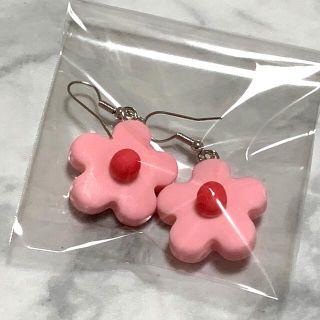 お花 ピアス 大ぶり ピンク 可愛い 派手(ピアス)