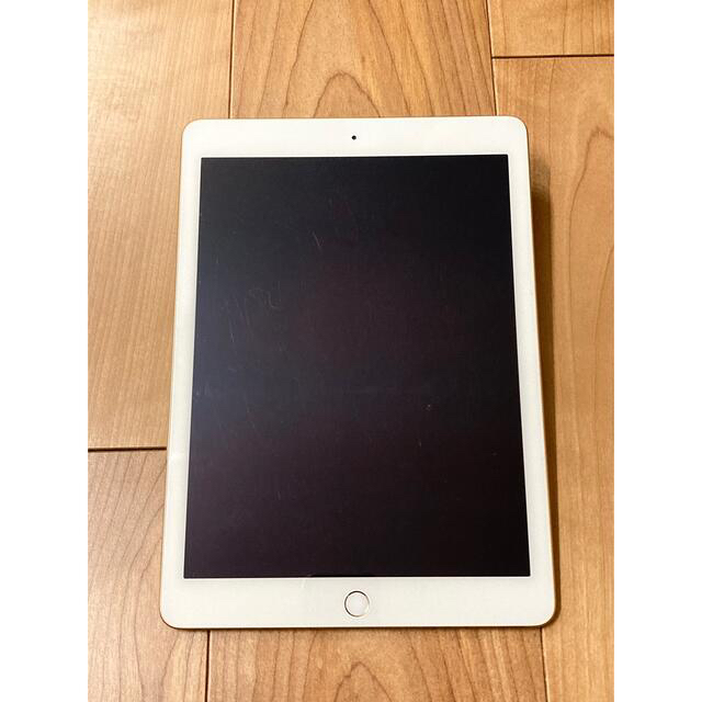 iPad Air2 16GB Wi-Fiﾓﾃﾞﾙ  ｺﾞｰﾙﾄﾞ