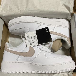 ♥️タグ付き新品未使用♥️NIKE W AIR FORCE 1