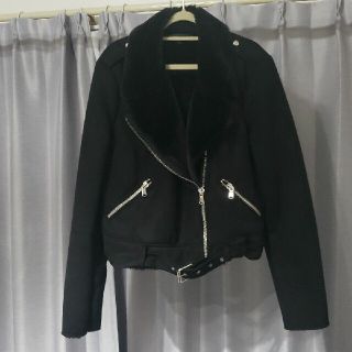 ザラ(ZARA)のZARA　ムートン　ライダース(ライダースジャケット)