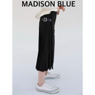 マディソンブルー(MADISONBLUE)の【MADISON BLUE】QUILT SKIRT/ブラック/01(ひざ丈スカート)