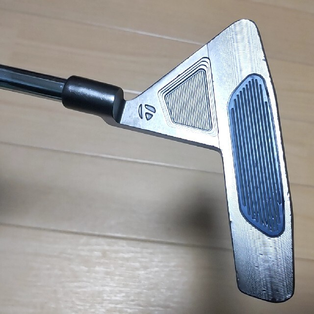 TaylorMade(テーラーメイド)のトラスパター　TB1　美品　正規品シリアルナンバー刻印有り　33インチ スポーツ/アウトドアのゴルフ(クラブ)の商品写真