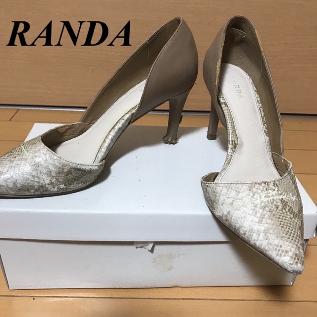 RANDA(ランダ)の難アリ RANDA ランダ パイソン サイドオープン パンプス ハイヒール レディースの靴/シューズ(ハイヒール/パンプス)の商品写真