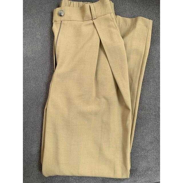 Design Tuck Tapered Pants Camel