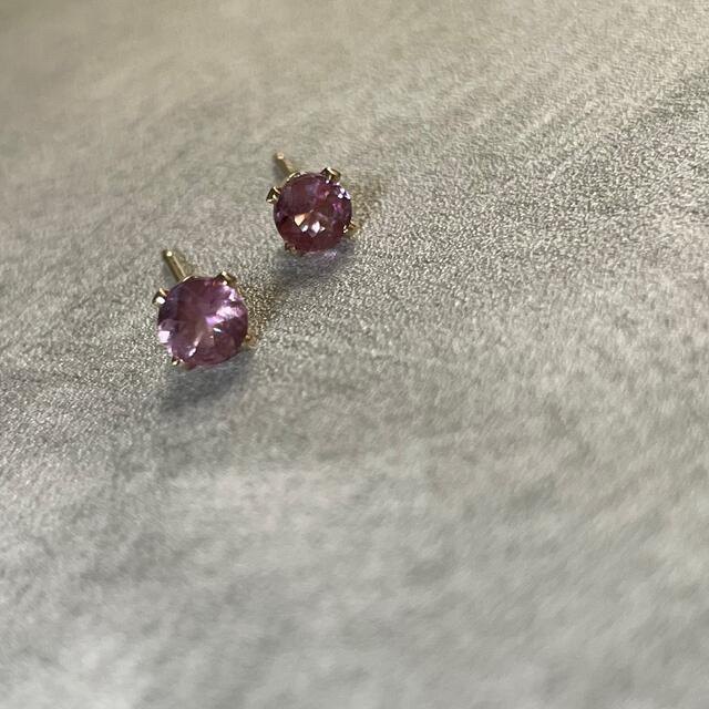 【オーダー】Reddish pink … colorchange garnet ハンドメイドのアクセサリー(ピアス)の商品写真