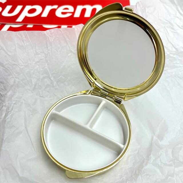 Supreme(シュプリーム)のSUPREME シュプリーム New York Pill Case 2018FW メンズのメンズ その他(その他)の商品写真