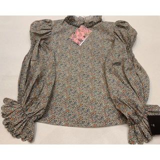 ドゥロワー(Drawer)のCLAIRE BLOUSE  HORROR VACUI ホラー　ヴァキュイ(シャツ/ブラウス(長袖/七分))