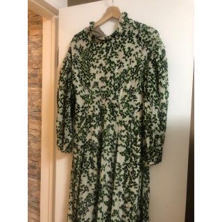 ニッサン・638 clane クラネ FLORET OPAL ONE PIECE 田中みな実