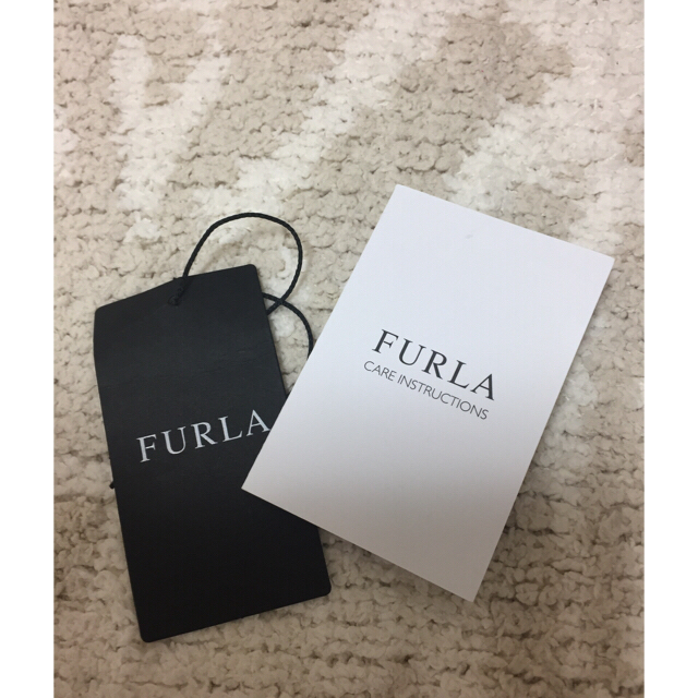 Furla(フルラ)のcoco様専用♡FURLA パイパー  ライトベージュ ニューカラメッロ レディースのバッグ(ハンドバッグ)の商品写真