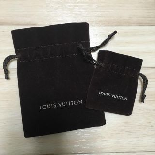 ルイヴィトン(LOUIS VUITTON)のきゃさりん様専用 ルイヴィトン 巾着袋（左画像小のみ）(ショップ袋)