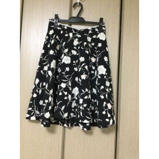 ミッシュマッシュ(MISCH MASCH)のミッシュマッシュ　スカート　花柄　ブラック 水色セット(ひざ丈スカート)