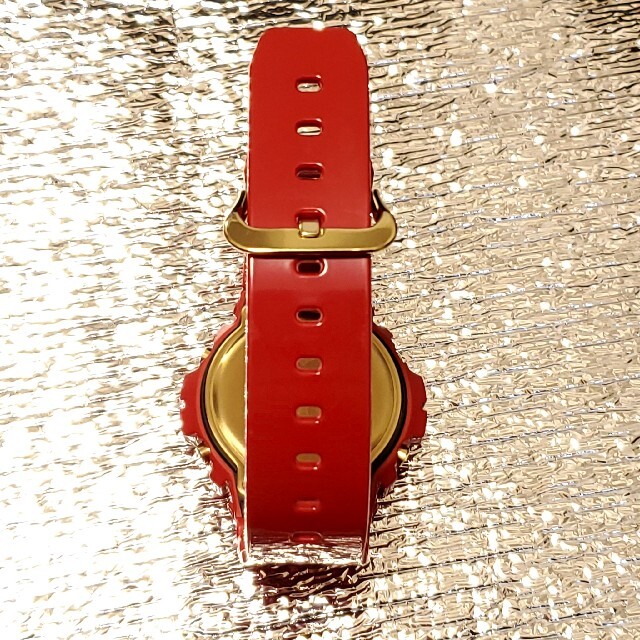 G-SHOCK(ジーショック)の【美品】G-shock 30周年記念モデル⭐匿名配送 メンズの時計(腕時計(デジタル))の商品写真