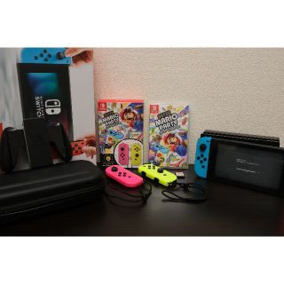 ニンテンドウ(任天堂)のNintendo SWITCH　付属品多数！【スマブラ付き】(家庭用ゲーム機本体)