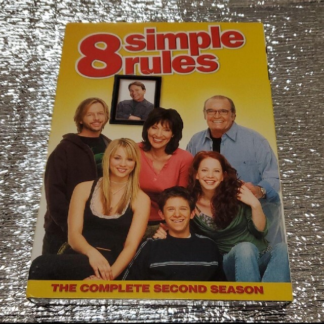 英語【新品激レア】パパにはヒ・ミ・ツ(8simple rules)シーズン2 DVD