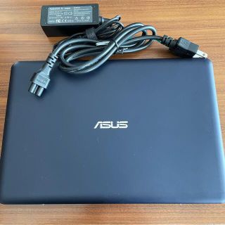 エイスース(ASUS)の☆美品　ASUS E200H Windows10 HOME(ノートPC)