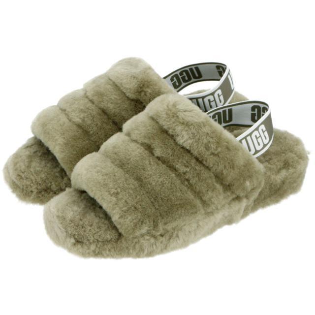 UGG - 【並行輸入】 UGG アグ FLUFF YEAH SLIDE 1095119の通販 by ...