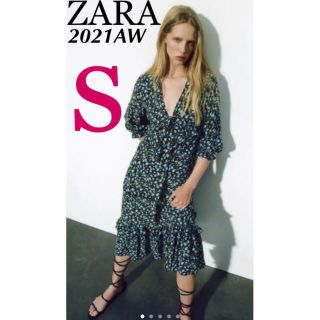 ザラ(ZARA)の【完売/入手困難】ZARA フラワープリント ワンピース　S(ロングワンピース/マキシワンピース)