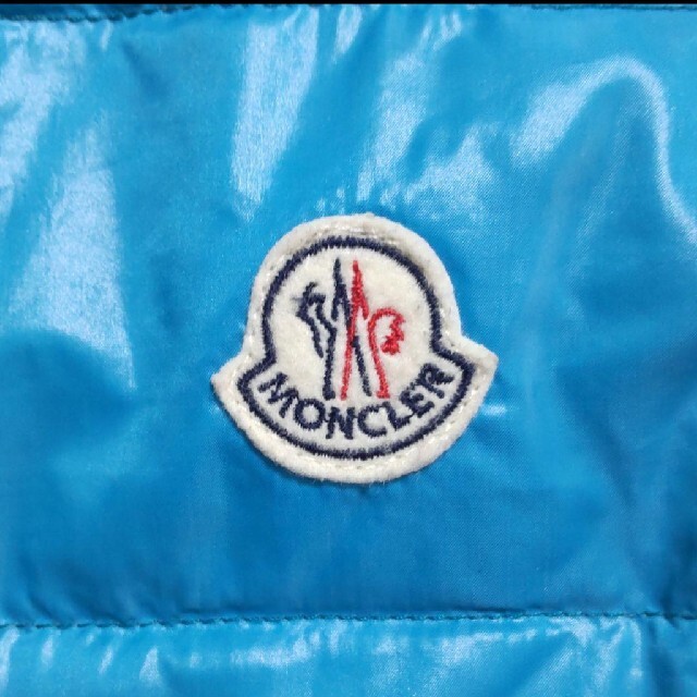 MONCLER(モンクレール)のモンクレール ベスト レディースのジャケット/アウター(ダウンジャケット)の商品写真