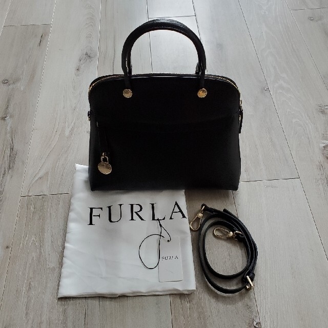 Furla(フルラ)のフルラ　未使用　ショルダーバッグ　ハンドバッグ レディースのバッグ(ショルダーバッグ)の商品写真