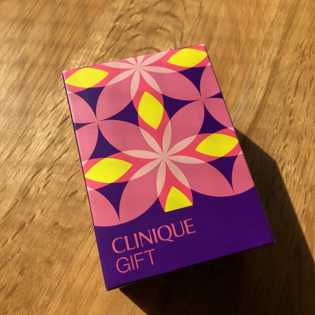 CLINIQUE(クリニーク)の新品 クリニーク CLINIQUE ギフトセット 5点セット コスメ/美容のキット/セット(サンプル/トライアルキット)の商品写真