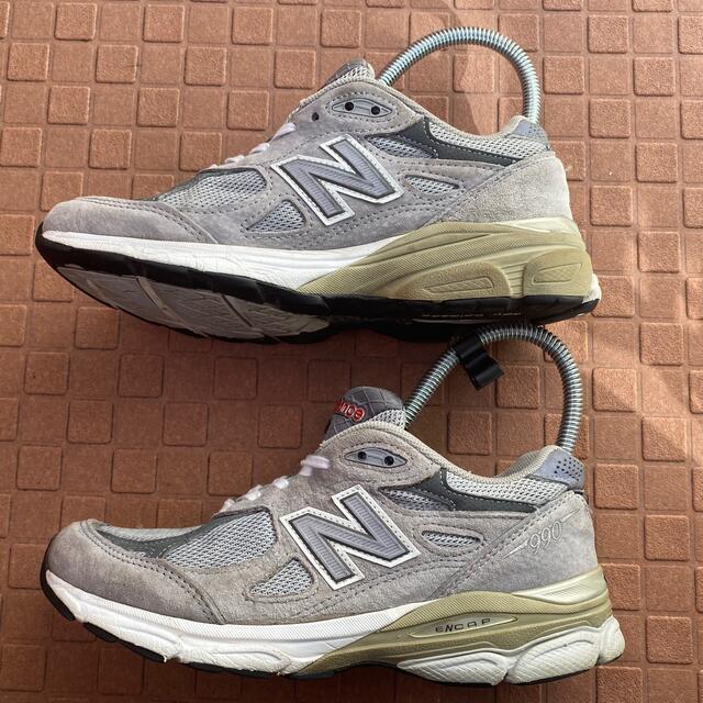 New Balance(ニューバランス)の【もも様専用】アメリカ製ニューバランス　グレー　W990GL3 23.0cm レディースの靴/シューズ(スニーカー)の商品写真